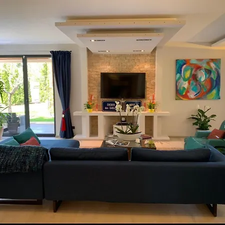 Cap D'antibes Luxury Family דירה *